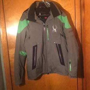 Spyder Men’s Winter Coat Thinsulate Insulation